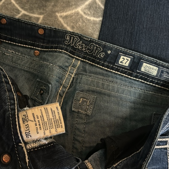 Miss me skinny/straight cut jeans - Picture 3 of 7